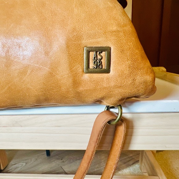 A.S.98 Caramel Leather Crossbody Bag - Picture 4 of 9